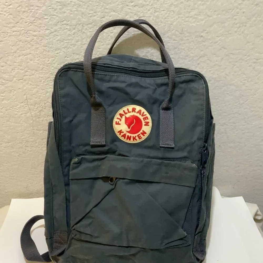 FJALLRAVEN KANKEN GRAPHITE GRAY FULL SIZE BACKPACK